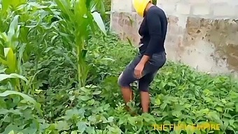 A Mature Teacher Visits Her Students' Maize Garden And Experiences An Orgasmic Encounter With A Lucky College Boy
