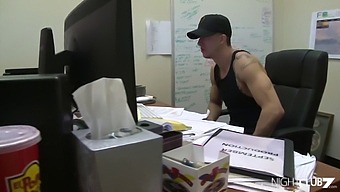 Sexy Babe Takes On A Massive Penis