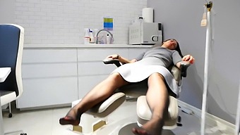 A Busty Gym Instructor Satisfies A Client'S Foot Fetish